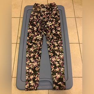 No boundaries girls leggings used good condition